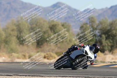 media/Oct-30-2025-Racers Edge (Thu) [[dabbdaf680]]/2-A Group/Session 5 (Turn 7)/